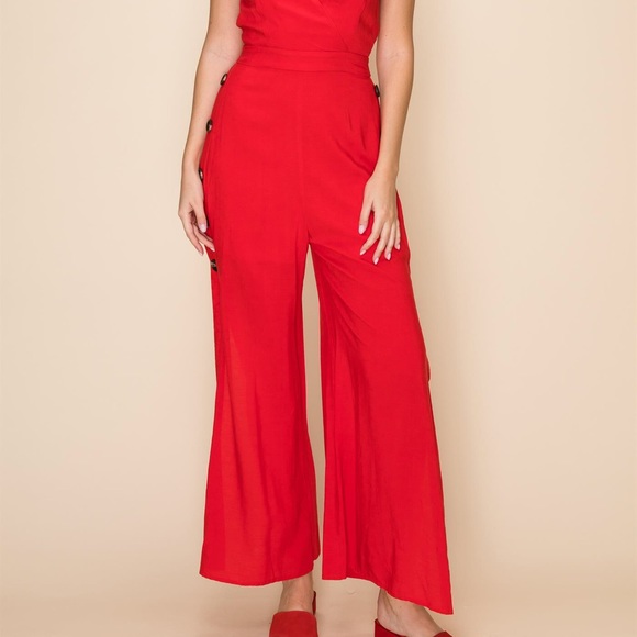Only 1 Left! ❤️ Wardrobe Essential-Spaghetti Strap Jumpsuit w/ Buttonside Pants - Picture 7 of 8